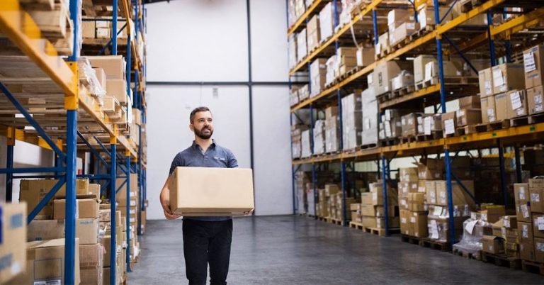 Lagerarbeiter: Dein schneller Weg zum fetten Cash